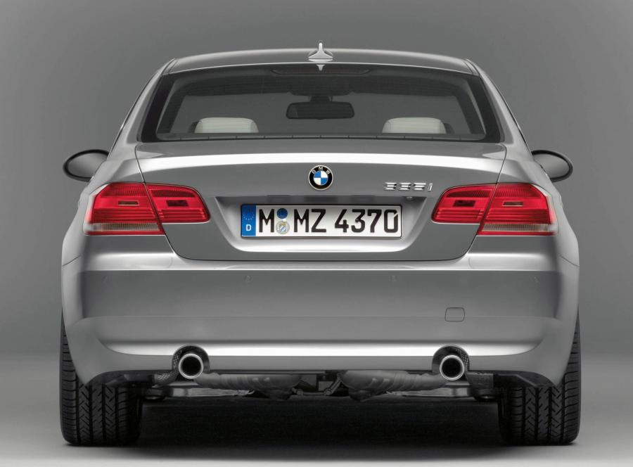  BMW 3-Series Coupe 2007 года  (фото 218 из 219)
